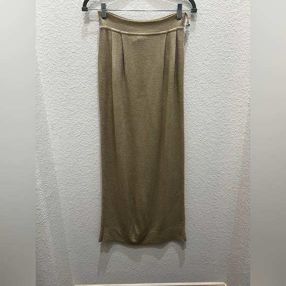 Preston & York Beige and Black Knit Top & Skirt Set (Top: M, Skirt: S) - Picture 3 of 8